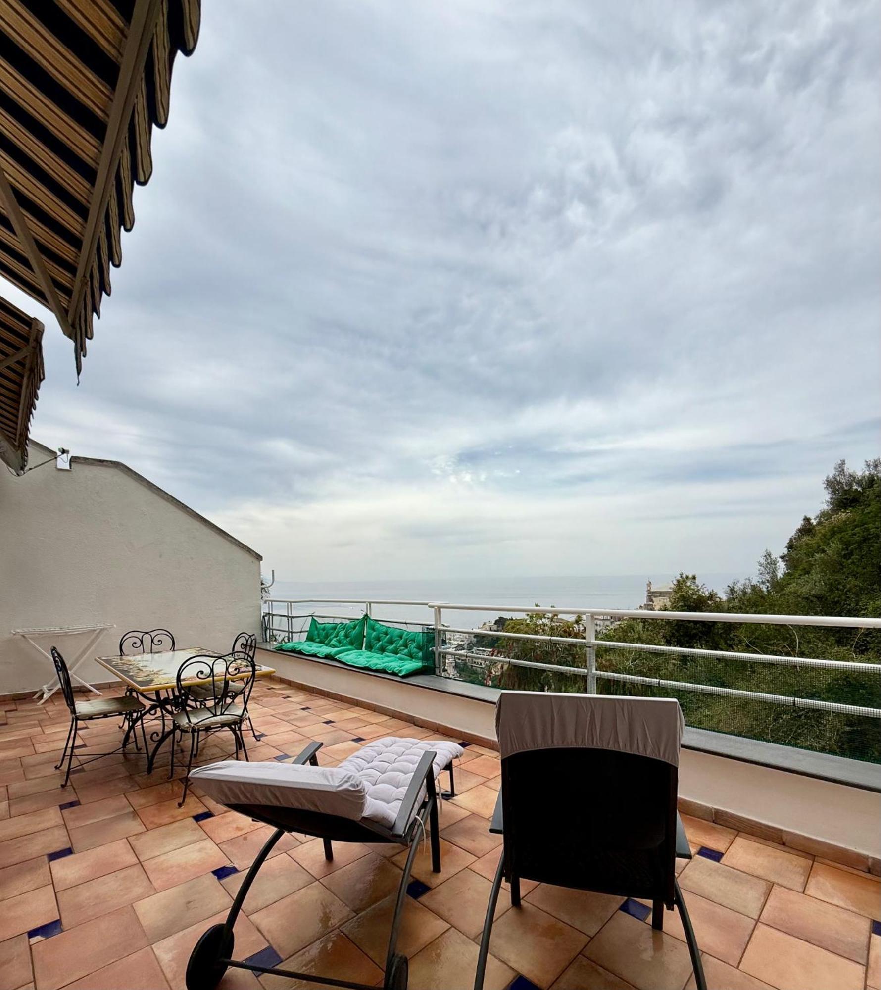 Venus Apartment Positano Exteriör bild