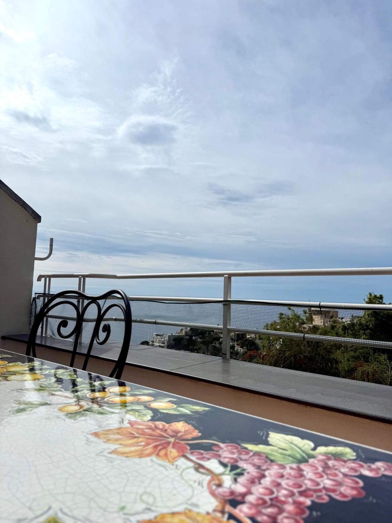 Venus Apartment Positano Exteriör bild