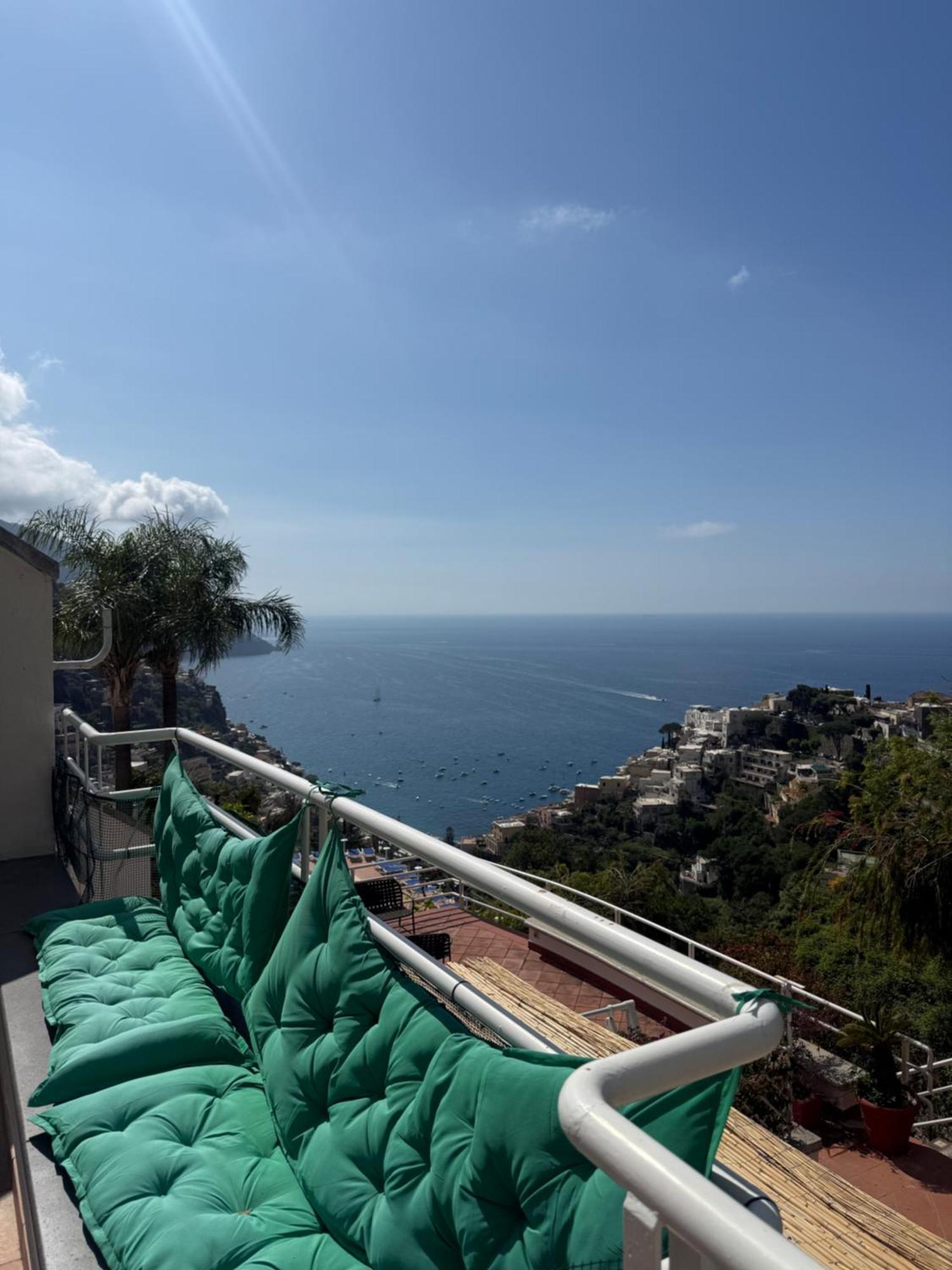 Venus Apartment Positano Exteriör bild