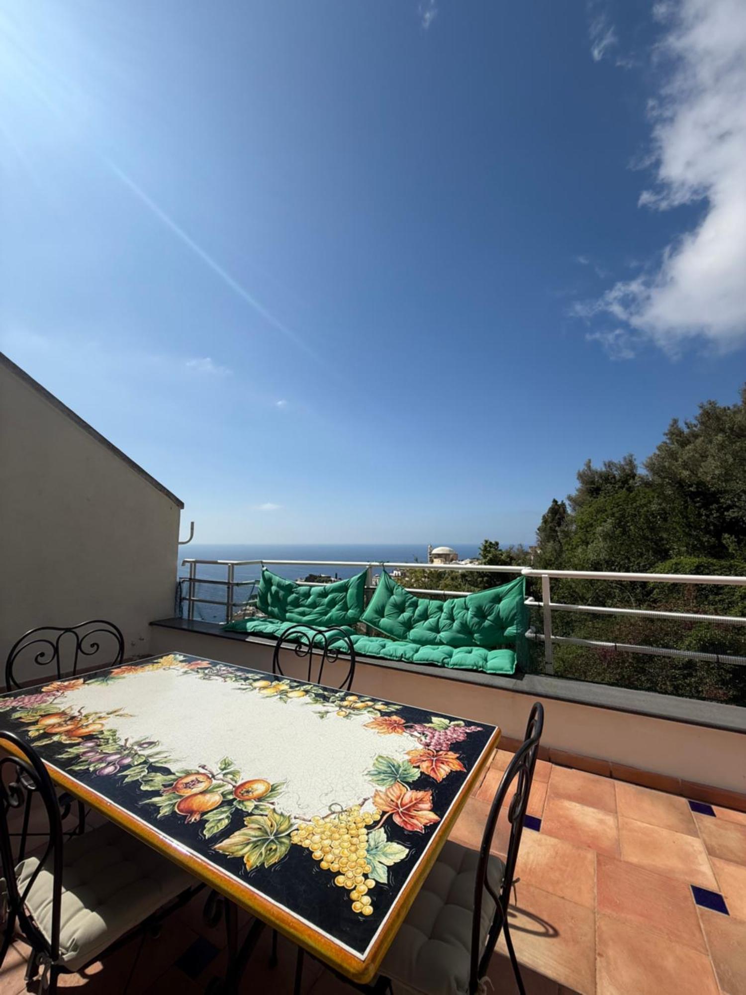 Venus Apartment Positano Exteriör bild