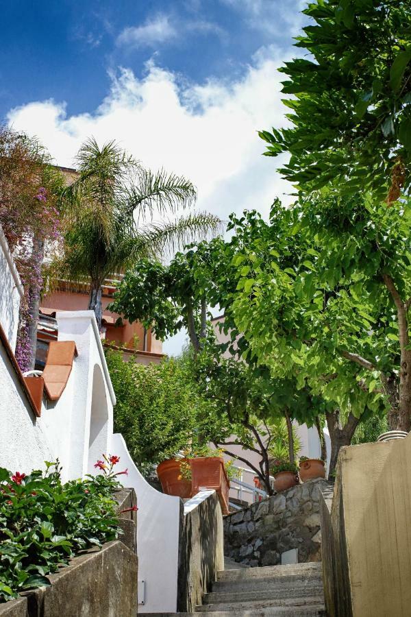 Venus Apartment Positano Exteriör bild