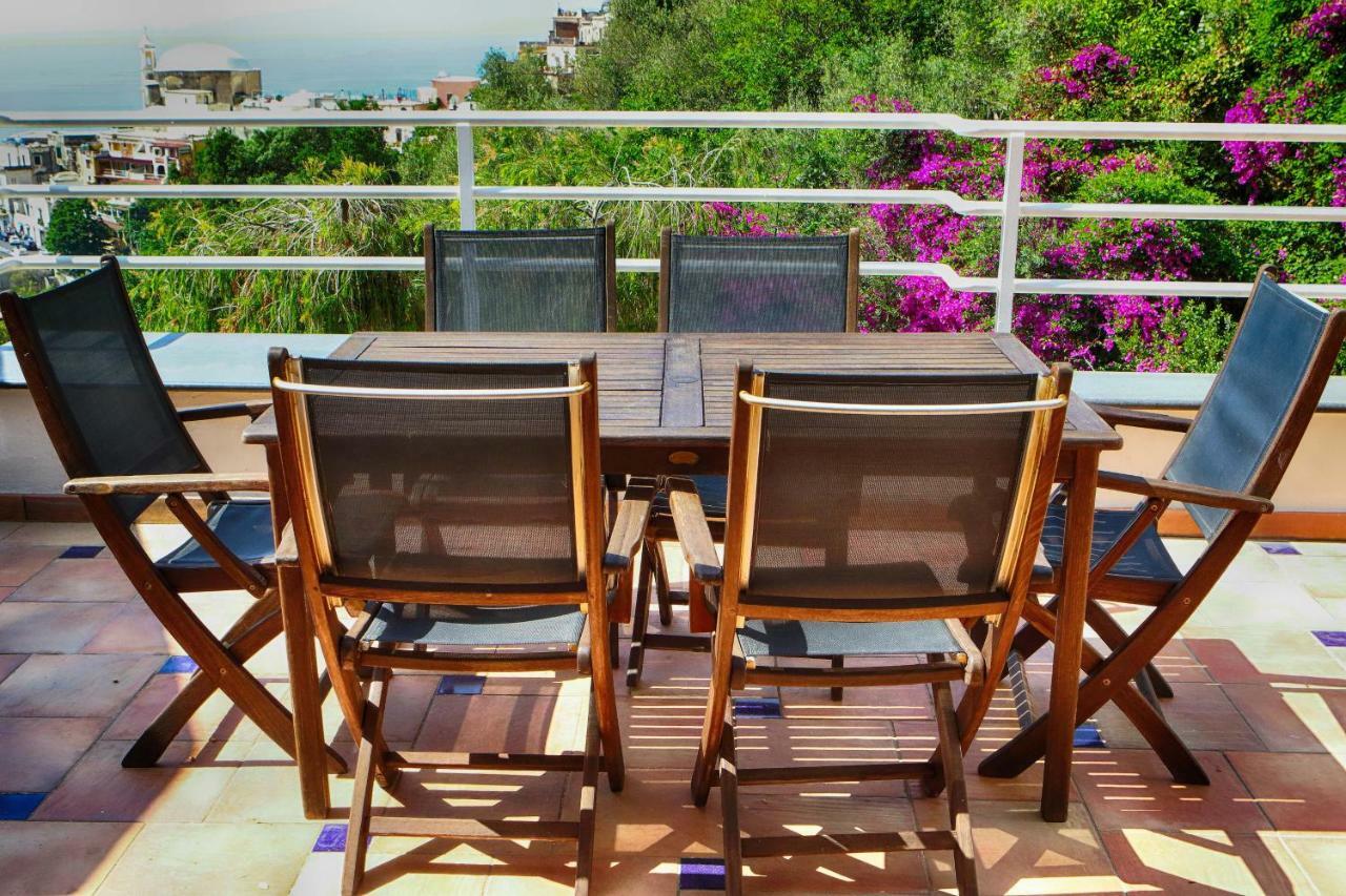 Venus Apartment Positano Exteriör bild