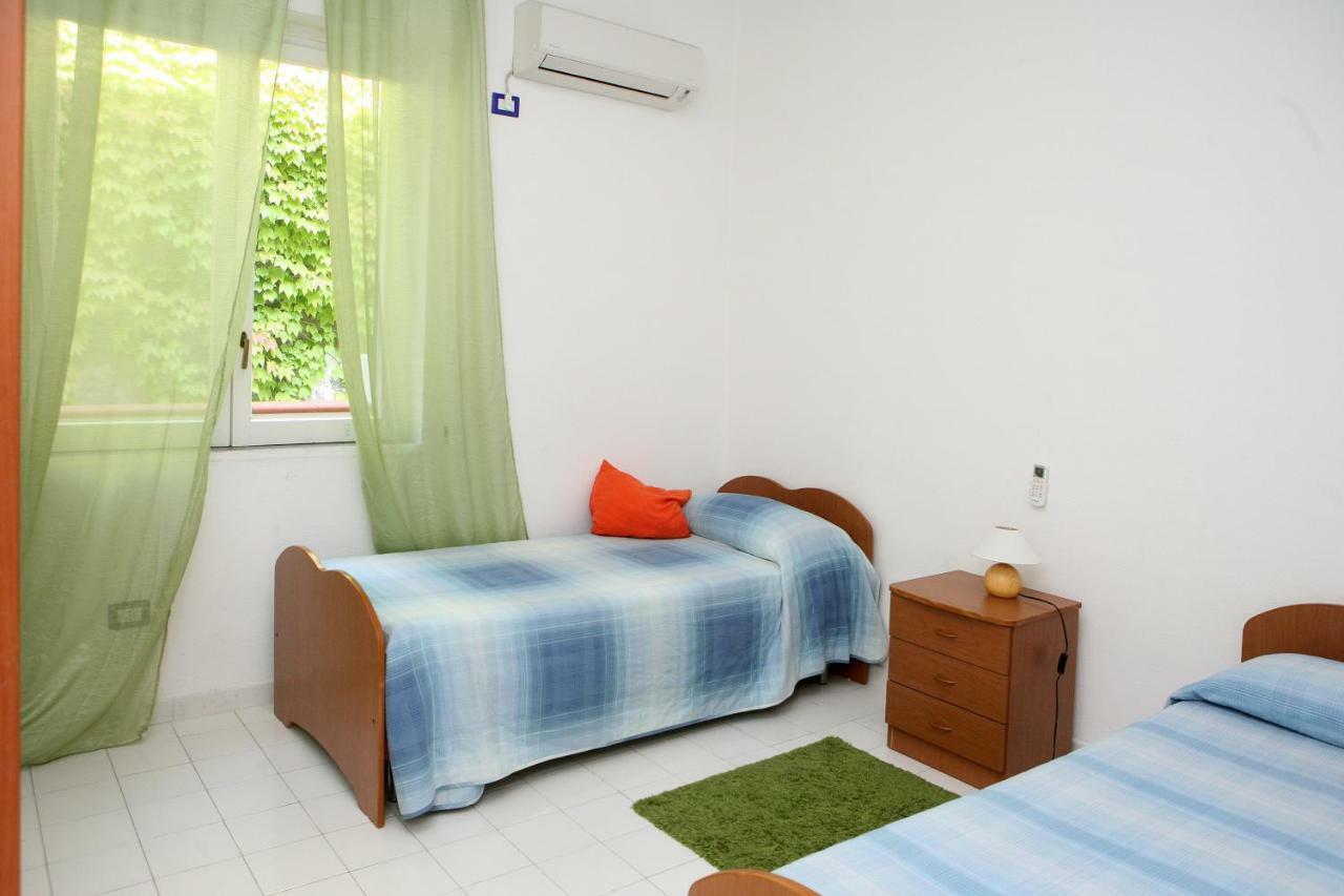 Venus Apartment Positano Exteriör bild